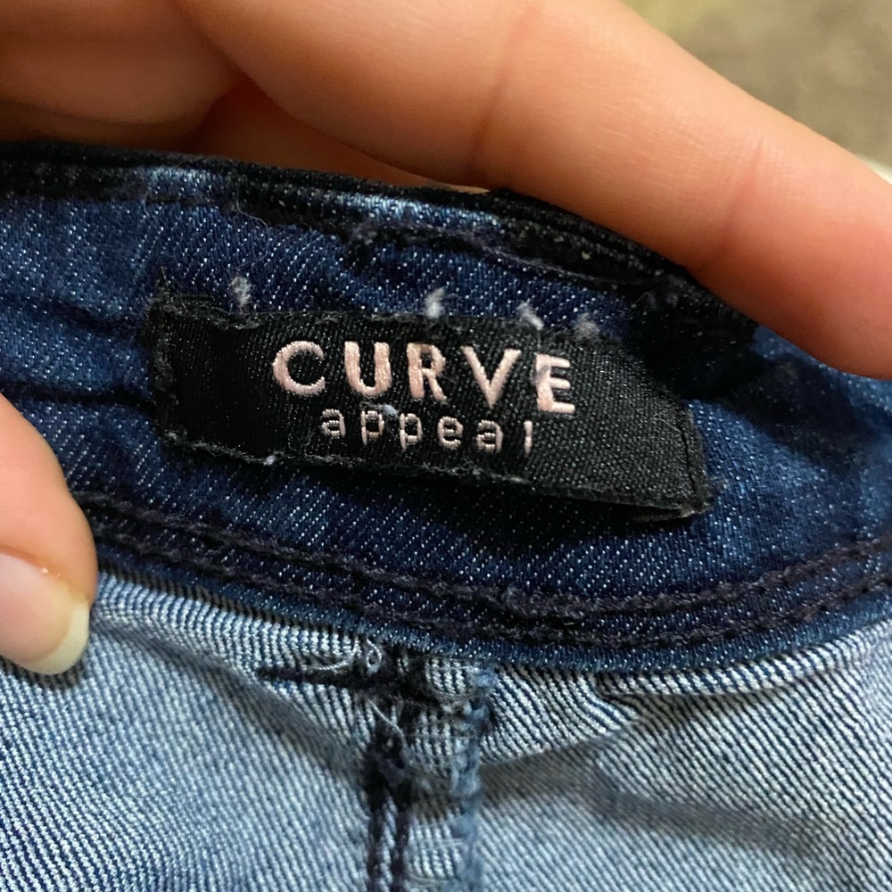 Jeans - Picture 3 of 3